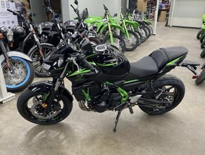NOUVEAU PREMIUM 2025 Kawasaki Z650 ABS - Product Image 6