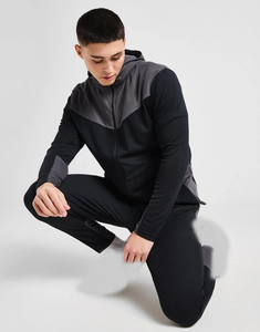 Conjunto atlético de moda para hombres Sudadera con capucha y pantalones cómodos para estilos de vida activos Perfecto para el uso diario - Product Image 3