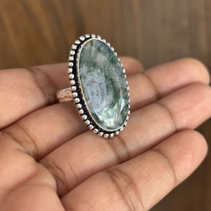 Vente chaude de bagues uniques en argent plaqué argent pour femmes, en agate mousse, imperméables, en laiton, bijoux fantaisie, lot en gros, fêtes - Product Image 1