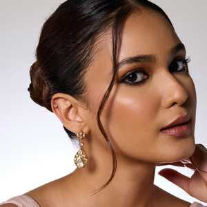 Boucles d'oreilles pendantes Kundan Water Drop 189237, boucles d'oreilles pendantes pour mariage, design élégant pour hommes et femmes - Product Image 3