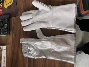 Gants de soudage en cuir anti-incendie directs d'usine pour le travail Gants de sécurité de protection pour l'industrie - Product Image 3
