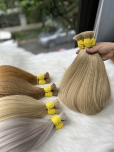 Vente en gros de cheveux humains vietnamiens longs, soyeux, lisses et lisses, blonds, 100 grammes en vrac, toutes les cuticules alignées, toutes les couleurs conviennent - Product Image 5