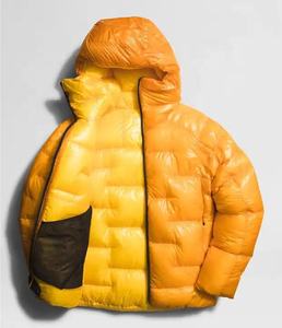 Veste d'hiver unisexe d'extérieur personnalisée pour hommes Doudoune matelassée avec rembourrage à bulles Col à capuche Fourrure de mouton Technique lavée - Product Image 5