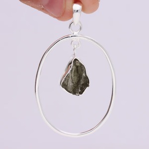 Collection Premium naturel brut forme libre authentique collier pendentif en moldavite plaqué argent collier pendentif chaîne collier - Product Image 4
