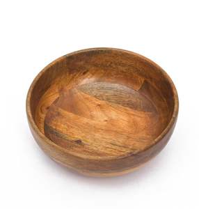 Collection de bols en bois fabriqués dans la nature Découvrez la beauté intemporelle et l'art fonctionnel de la fabrication artisanale - Product Image 6