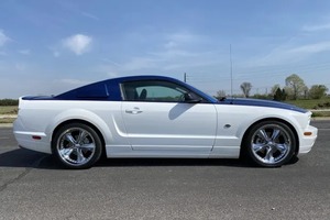 Limpie Impecablemente condiciones 2007 Fords Mustangs G T Foosse Stallions - Product Image 2