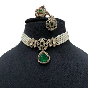 Juego de Gargantilla Polki Kundan chapada en oro mate con pendientes a juego Joyería de moda chapada en oro - Product Image 1