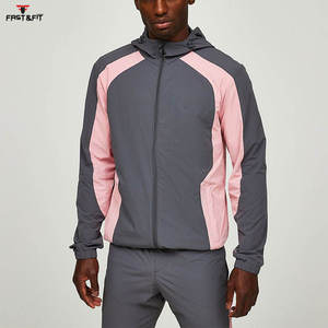 Veste de pluie à capuche imperméable imperméable imperméable léger pour le camping en plein air randonnée course veste de voyage - Product Image 4