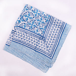 Pañuelo de Algodón con Estampado Floral Hecho a Mano, Ligero, Ecológico, con Amarre Trasero, Tela Suave, Lavable, Transpirable, Pañuelo Cuadrado para la Cabeza - Product Image 6