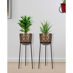Macetas de metal Eleva tu espacio con diseños de moda Macetas colgantes para balcón Sala de estar - Product Image 2