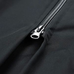 Blouson d'aviateur noir sur mesure à capuche avec fermeture à glissière pour l'extérieur, tenue décontracté de coupe régulière doublée de polyester pour le printemps et l'automne - Product Image 4