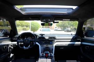 Lamborghini Urus 2019 d'occasion, édition Mansory, conversion de carrosserie en fibre de carbone sèche, Lamborghini Urus 2018-2019 automatique |   Exportation - Product Image 2