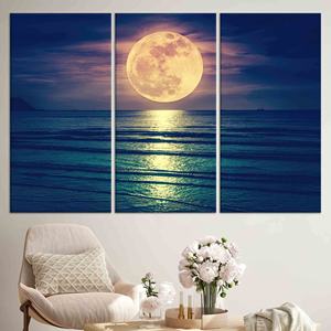 Impresión en lienzo: Serenidad costera - Obra de arte de paisaje marino iluminado por la luna, JUEGO DE 3 LIENZOS - Product Image 1