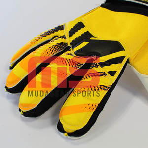 Los últimos guantes de portero, venta al por mayor, hechos a medida, de alta calidad, ajuste cómodo para entrenamiento y partido - Product Image 3