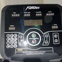 Appareil de fitness commercial pour entraînement aérobie, simulateur d'escalade vertical, Stepmill en plastique écologique
