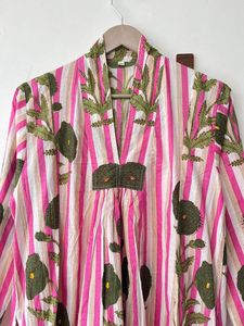 ชุดเดรสผ้าฝ้ายแท้พิมพ์ลายดอกไม้, ชุดเดรสยาวถึงพื้นยาวเอวธรรมชาติสำหรับฤดูร้อน - Product Image 4