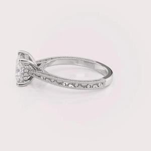 Bague de fiançailles en diamant de laboratoire de forme princesse certifiée IGI, gravée de motifs floraux vintage, en argent sterling 925 massif - Product Image 4