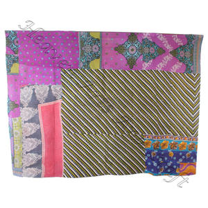 Antique <b>Kantha</b> <b>Quilts</b> Indian Reversible Hand Stitched Heavy Throw Old Sari Blanket Patch Work Heavy 3 to 7 Layer <b>Kantha</b> <b>Quilt</b> - Product Image 2
