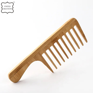 Brosse à cheveux à dents larges en bois de bambou Vente en gros Palette de massage du cuir chevelu Démêlant Peignes à cheveux pour femmes à la maison - Product Image 3