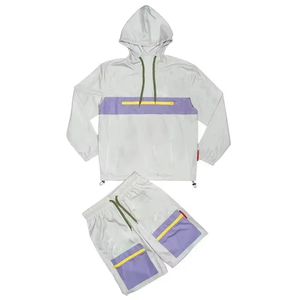 Ensemble de survêtement coupe-vent en nylon respirant personnalisé de haute qualité pour hommes ensemble court de coupe décontractée imprimé d'été solide - Product Image 1
