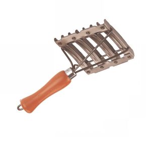 High Quality Stainless Steel Veterinary Instrument Dog Nail <b>Clipper</b> with Wooden Handle for Pet Grooming and <b>Horse</b> Care - Product Image 4