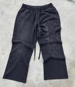 Pantalon évasé personnalisé délavé à l'acide avec cordon de serrage 100% coton brodé taille lourde pantalon de survêtement avec strass - Product Image 5