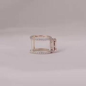 Anillo personalizado de diamante cultivado en laboratorio de corte esmeralda Rosa oro macizo de 14 quilates con diseño único Anillo de compromiso de diamante Ajuste de derivación - Product Image 5