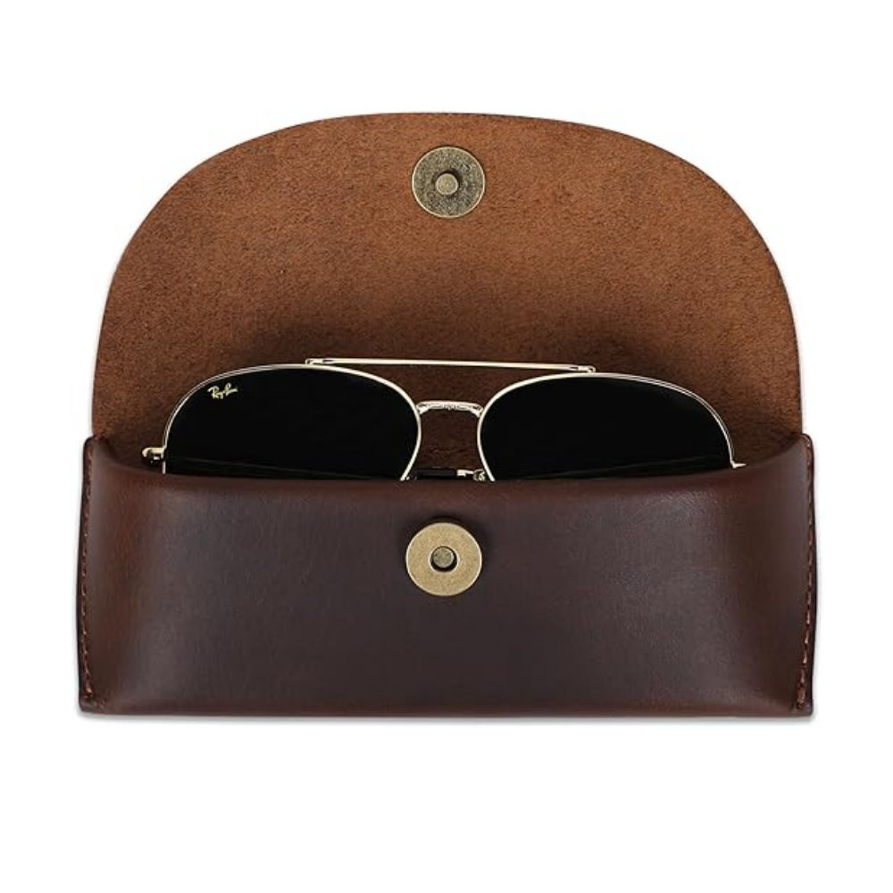 สีน้ำตาล