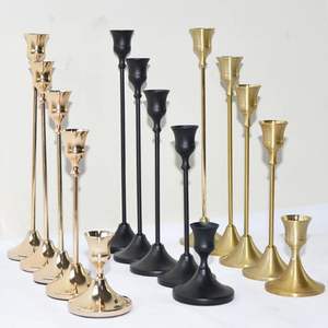 Bougeoir en aluminium décoratif de table Bougeoir à pilier unique en métal multicolore pour événements - Product Image 1