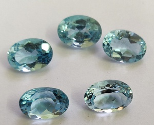 Topacio Azul Cielo Natural, Corte Ovalado Facetado de 10x12 mm - Topacio Azul Cielo Ovalado Suelto - Product Image 3