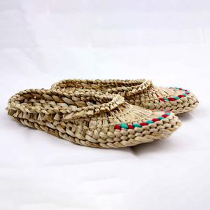 Water hyacinth flat <b>sandals</b> <b>comfort</b> slipper shoes wholesale pricing weaving <b>sandal</b> slippers - Product Image 4