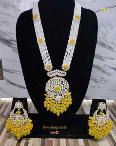 Trditional Modieuze Indiase <span class=keywords><strong>Moti</strong></span> Parel Lange Mala Kundan Bezaaide Parel Druppel Lange Rani Har Met Oorbellen Set Voor Vrouwen En Meisje - Product Image 4