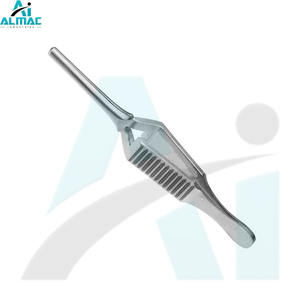 คีมหนีบไมโครบูลด็อก almac Schwartz สำหรับใช้ในโรงพยาบาลและศูนย์การผ่าตัดที่ต้องการการอุดตันของเส้นเลือดที่ปลอดภัยและเชื่อถือได้ - Product Image 1