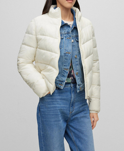 Vestes matelassées d'hiver pour femmes, manteaux à capuche zippés en duvet, vestes matelassées pour femmes en vente à prix de gros, service OEM - Product Image 5