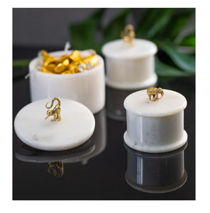 Cajas de joyería de mármol recién artesanales, producto de alta calidad personalizado de fábrica, perillas de latón, tapa, cajas de cadena colgante de mármol blanco - Product Image 1