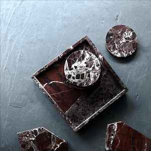 Posavasos de Mármol Rojo Cereza Rosso Levanto, Decoración de Piedra Hecha a Mano - Product Image 3