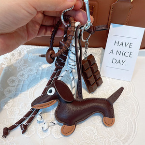 Vente en gros porte-clés sac vintage <span class=keywords><strong>teckel</strong></span> chiot voiture pendentif lanière <span class=keywords><strong>chocolat</strong></span> tressé corde accessoires - Product Image 5