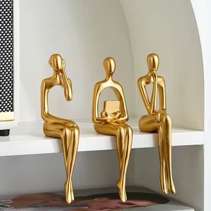 Estatuilla de alta calidad, escultura, decoración de mesa de oficina, estatua humana, marco dorado, Estatua con acabado negro, Base de madera - Product Image 5