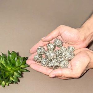 Bán Buôn Tự Nhiên Fools Vàng Peru Pyrite Pha Lê Khắc Chất Lượng Cao Năng Lượng Mặt Trời <span class=keywords><strong>Plexus</strong></span> <span class=keywords><strong>Chakra</strong></span> Đá Quý Sụt Giảm May Mắn Sự Giàu Có - Product Image 5