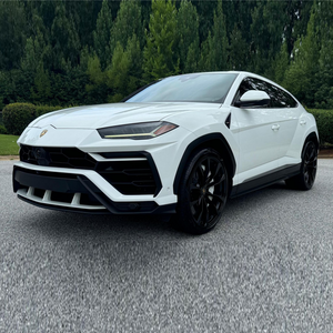 Lamborghini URUS SUV 2019 de Lujo y Alto Rendimiento - Motor Biturbo de Ocho Cilindros y 641 Caballos de Fuerza, Tracción en las Cuatro Ruedas, Sistema Completo de Asistencia a la Seguridad - Product Image 1