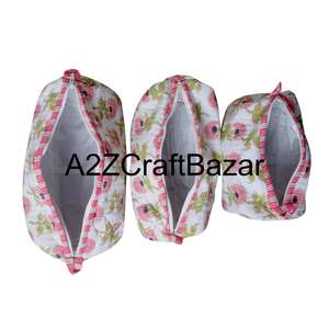 กระเป๋าเครื่องสำอางผ้าแคนวาสออร์แกนิคจาก A2ZCraftBazar เป็นมิตรกับสิ่งแวดล้อม พร้อมพู่ตกแต่ง ด้ามจับนุ่ม ซิปปิด  รับสั่งทำตามแบบ - Product Image 4