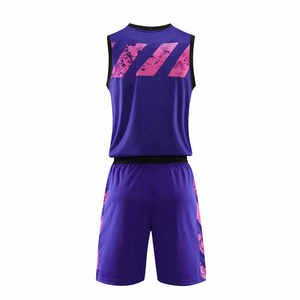 Uniforme de baloncesto ligero Uniforme de baloncesto de estilo único Uniforme de baloncesto de color sólido para adultos - Product Image 1