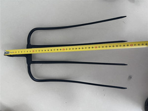 Tête de <span class=keywords><strong>fourche</strong></span> <span class=keywords><strong>à</strong></span> <span class=keywords><strong>fumier</strong></span>, <span class=keywords><strong>4</strong></span> <span class=keywords><strong>dents</strong></span>, forgée <span class=keywords><strong>à</strong></span> un pc, haute qualité - Product Image 6
