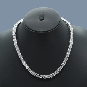 สร้อยข้อมือเทนนิสโมอิสซาไนต์ทรงเจ้าหญิงชุบเงินสเตอร์ลิงสแตนเลส ดีไซน์มงกุฎ - เครื่องประดับแฟชั่นสำหรับงานปาร์ตี้สุดน่ารัก - Product Image 4