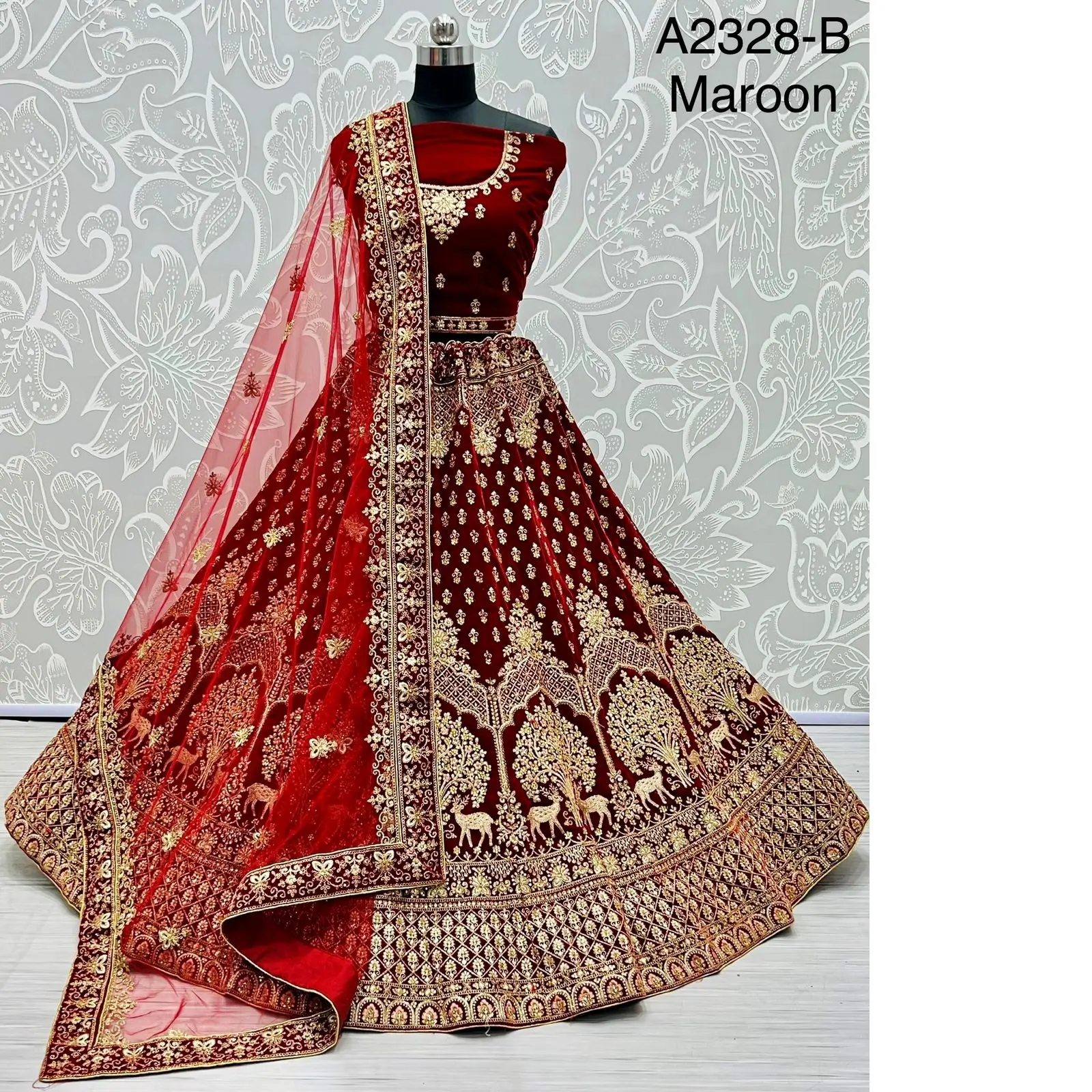 Lehenga เสื้อผ้าพื้นเมืองของผู้หญิง,เสื้อผ้าใส่ไปงานแต่ง Lehenga Choli แบบอินเดียพรีเมี่ยมสีแดง