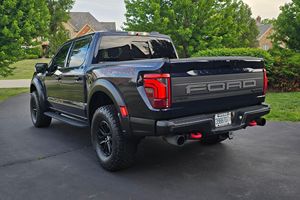 Auto Usado Confiable, Ford F-150 Raptor 2024, Motor V6 Twin-Turbo de 450 hp - Product Image 6