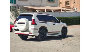 Toyota Land Prado Cruiser SUV GCC Pneus AWD R20 d'occasion Sièges en cuir ACC Régulateur de vitesse Carburant électrique Transmission automatique 2021 - Product Image 4