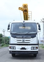 Plate-forme de forage de puits d'eau montée sur camion de qualité supérieure RSD400 DTH boue rotative 400m de profondeur 300mm de diamètre 188Hp fournisseur OEM en gros