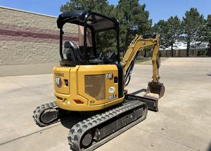 สำหรับรถขุดขนาดเล็ก CAT301.7CR 302 CR 320 330 349 352 340 UHD มือสอง พร้อมเครื่องยนต์ แบริ่ง เกียร์ ดีเซล คุณภาพสูง - Product Image 3