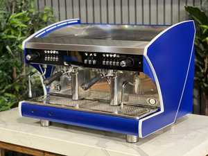 เครื่องชงกาแฟอัตโนมัติเชิงพาณิชย์ เครื่องทำเอสเพรสโซแบบสองหัวปั๊มแรงดันสูง สำหรับร้านกาแฟและร้านอาหาร - Product Image 2